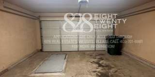927 Beaumont Square Gallery 25