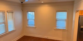 Cute home in Ventura Avenues includes garage for storage and a parking spot Gallery 6