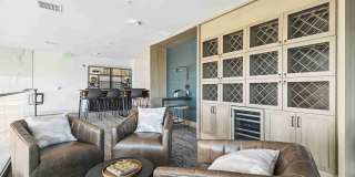 Solis Midtown Gallery 37