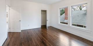 Knoxville 37917 - 4 bedroom, 3 bath home - Call Ryan Fogarty 865-333-4840 Gallery 39