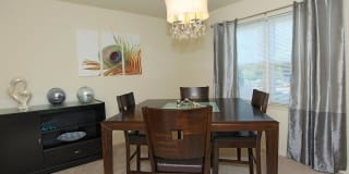 Kensington Club Gallery 74