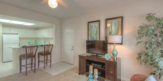 Polo Glen Apartment Homes Gallery 12