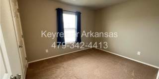 Spacious 3-Bedroom Springdale Home with Fenced Yard Gallery 15