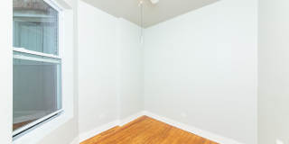 3547 N Sheffield Gallery 5