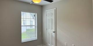 The Piquette Apartments Gallery 6