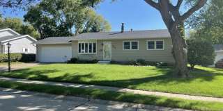 4625 CANDLELIGHT Drive Gallery 1