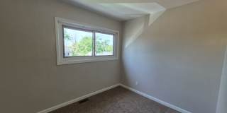 Cozy 4 Bedroom Kettering Home Gallery 19