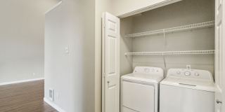 Avignon Townhomes Gallery 33