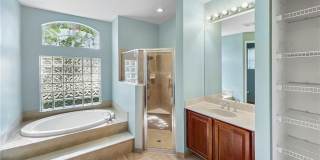 2662 SW Newberry Court Gallery 8