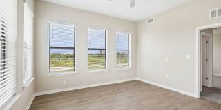 Imperial Crossing Luxury Apartment Homes Gallery 14