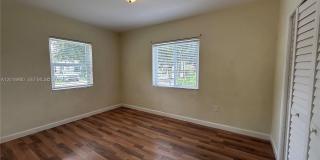 2843 SW 37th Ct Gallery 9