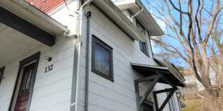 3 FREE City Blue Curb Passes- 3 Bed/1 Bath Home located close to Sunnyside and Downtown Campus- Available 5/20/2026 Gallery 3