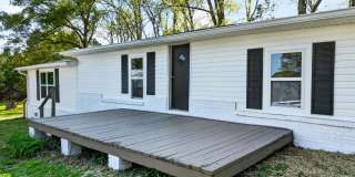 155 Bradford Lane Gallery 1