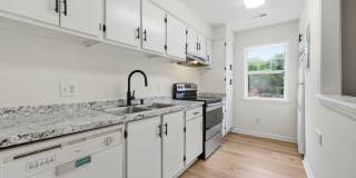 Updated 2BR Townhome in Prime Chapel Hill Location with Pool & Tennis! Updated 2BR Townhome in Prime Chapel Hill Location with Pool & Tennis! Gallery 1
