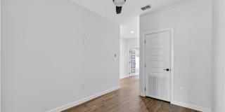 6836 N 5th Street Gallery 14