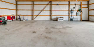 3 Bed, 2 Bath Home with Bonus Office and  Huge Workshop Gallery 50
