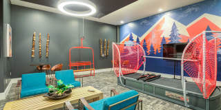 Deco Gallery 38