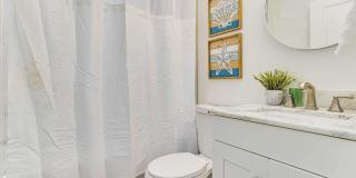 814 W Gonzalez St Gallery 16