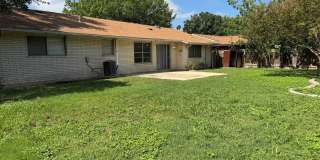 Welcome home to 6919 Moon Lake! Gallery 26