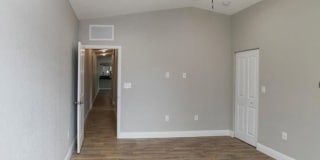 1138 NW 1st Avenue Gallery 12