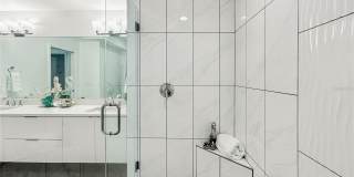 125 ISLAND WAY Gallery 23