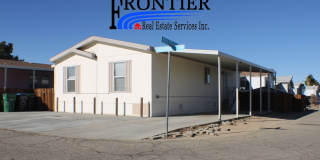 Spacious 3-Bed, 2-Bath Mobile Home in California City – Convenient & Cozy! Gallery 1