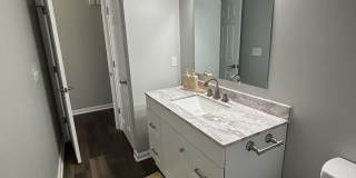 1102 Morehead Avenue Southeast 1102 Morehead Avenue Southeast Gallery 9