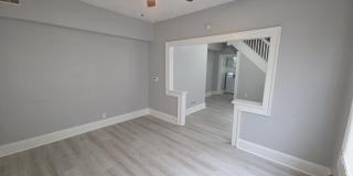 1339 Lee Street Gallery 4