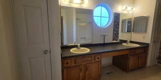 138 PERSIMMON STREET Gallery 43