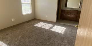 5518 Daniel St Gallery 10