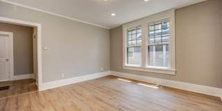FREE MONTH RENT! Freshly Updated 3 Bedroom House Gallery 11
