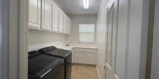 NO AVAILABLE SHOWINGS UNTIL AFTER 7/1/26 - EASTVALE GREAT NEIGHBORHOOD- 4+2.5 EXECUTIVE HOME, QUIET NEIGHBORHOOD - AVAILABLE NOW!!! ONLY 1 GARAGE SPACE + 1 DRIVEWAY SPACE, STREET PARKING AVAILABLE Gallery 14