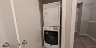 1BD/1BA Condo in NoDa18 / The Arts District Gallery 19