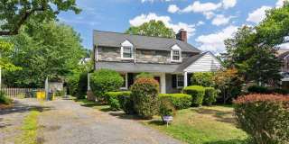 119 CROSSHILL Road 119 CROSSHILL Road Gallery 1