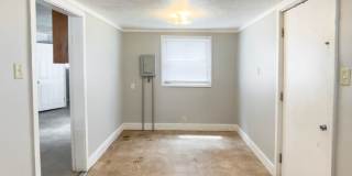 *AVAILABLE NOW!* Cozy Three Bedroom Home! Gallery 24