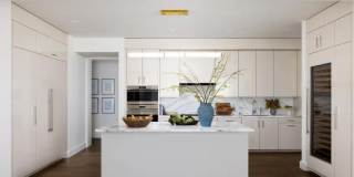 Four Seasons Gallery 7