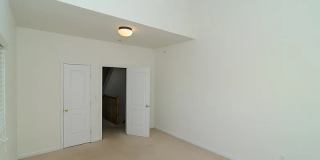 330 Maple Ave Apt 10 Gallery 9