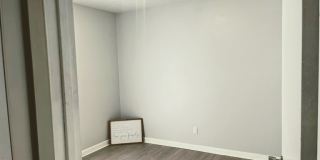 1366 Worstead Drive Gallery 15