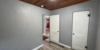 426 Headingly Avenue NW Gallery 17