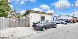 1744 Madison Street Gallery 6