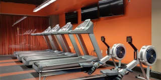 Coronado Place and Towers - Student Housing Gallery 14