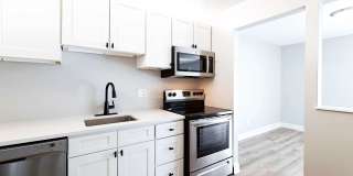 The Flats at Fox Hill Gallery 19