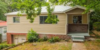 1616 28th Street Gallery 1