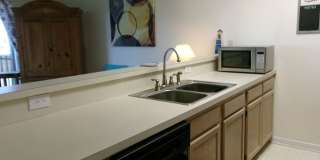 Furnished 1 bedroom condo with beautiful water views. Gallery 9