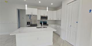 4626 Connie Ave N Gallery 8