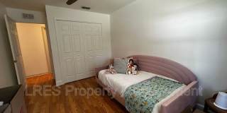 910 Sycamore Ln Gallery 23