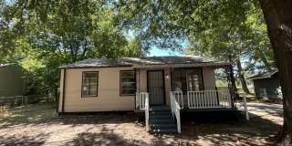 Central Air and Heat. Pets ok $100 Dep for Pets and 45 Monthly. Gallery 1