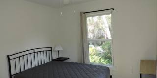 1702 E La Rua St Gallery 11