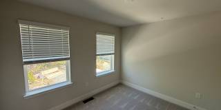 Luxury End‑Unit Townhome with Golf Course Views at Tides at River Marsh- 3D TOUR Gallery 14