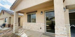 3 bed 2 bath 1400 sq ft home Gallery 3